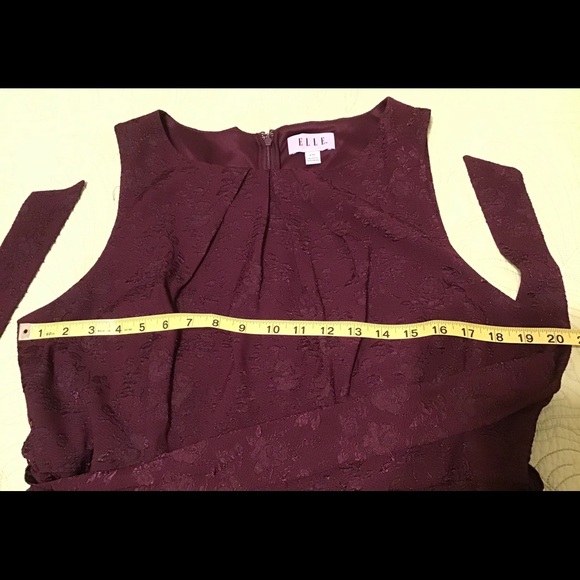 Elle XXL Sleeveless Dress - Picture 2 of 4